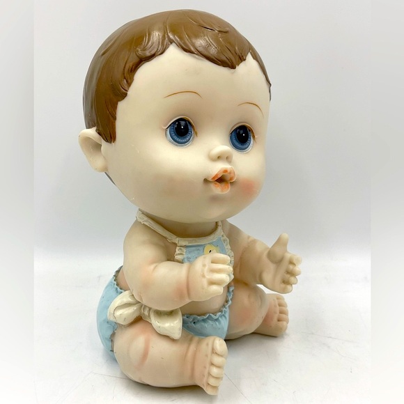VTG Baby Nursery Resin Sculpture: Wide Eyed Boy Blue Diaper & Bib w/ Yellow Duck - Picture 1 of 16